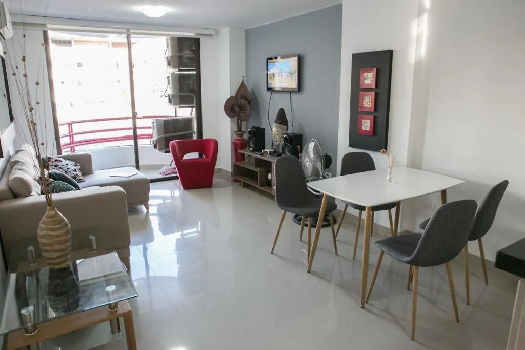 Apartamento Moderno Con Piscina contacts